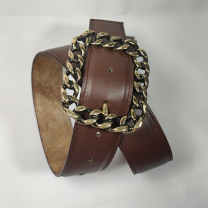 Boucle Dinan or vieilli